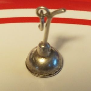 VINTAGE 1940'S STERLING SILVER OIL CAN CHARM