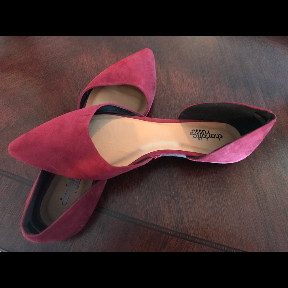 Maroon flats