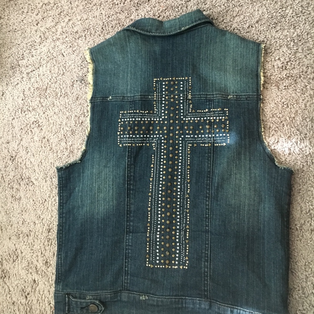 Jean Vest