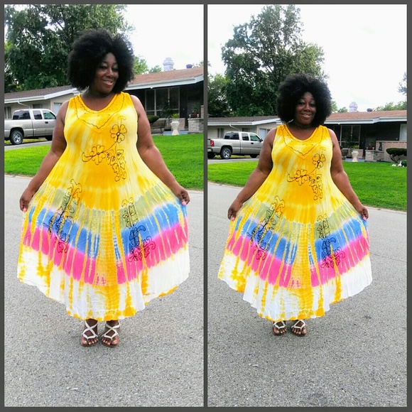 Beautiful dress - Picture 2 of 3