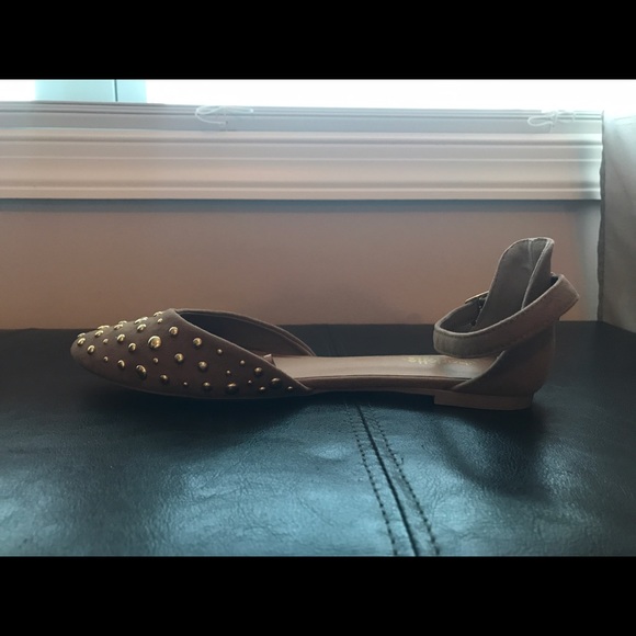Never worn tan flats! - Picture 3 of 3