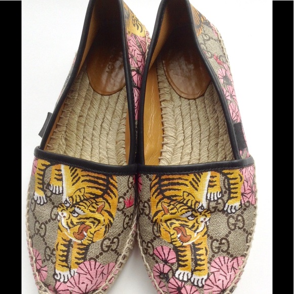 SOLD! Gucci Bengal 2017 Espadrilles Tiger Slide 37 - Picture 2 of 8
