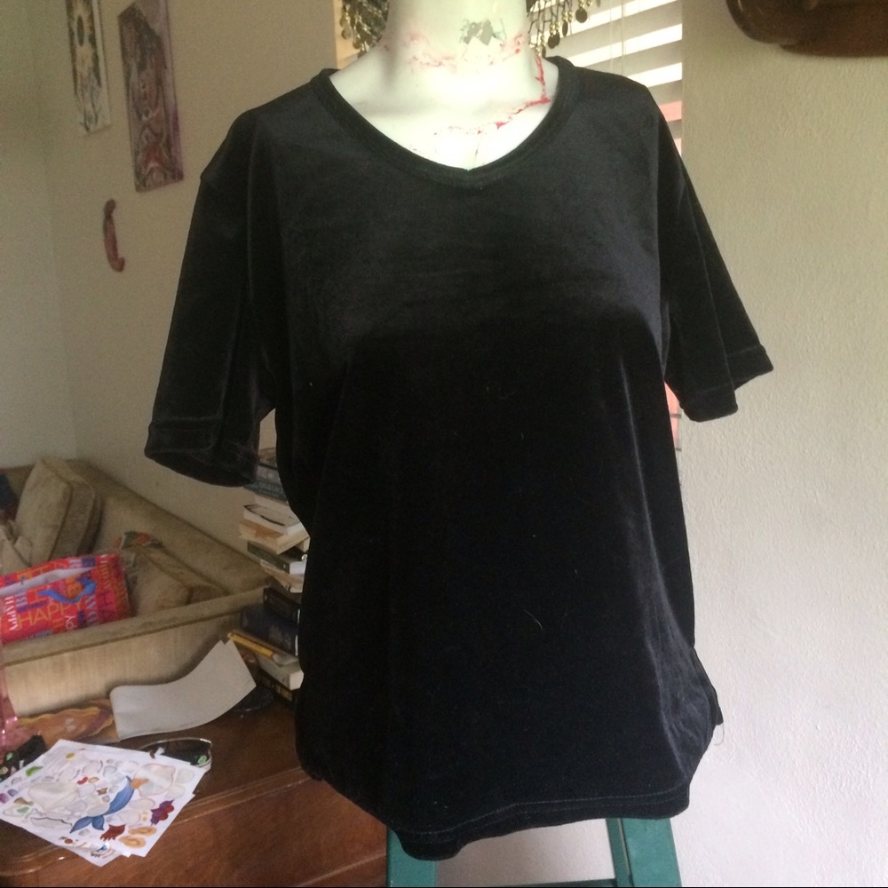 Black Velvet Basic V-neck Top