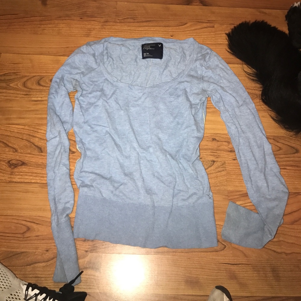 blue long sleeve american eagle shirt