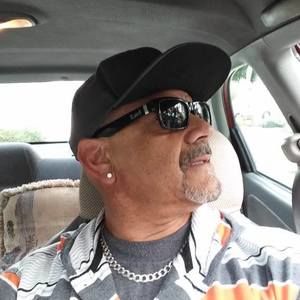 Meet your Posher, Julio