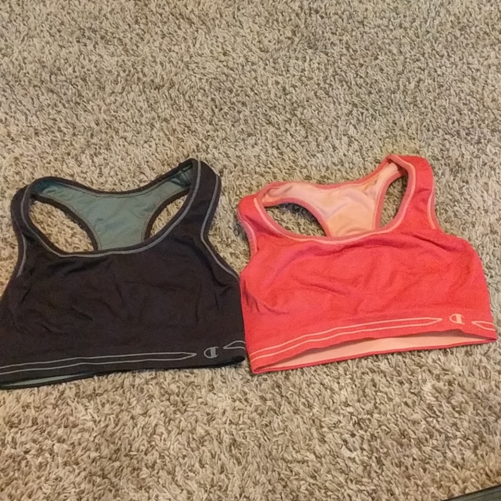 Sports bra