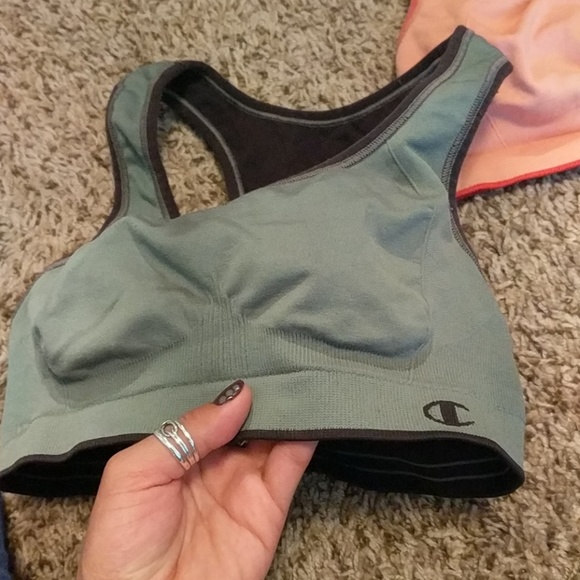 Sports bra - Picture 3 of 4