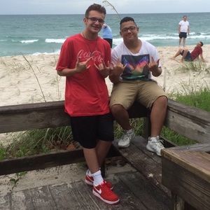 Meet your Posher, Axel