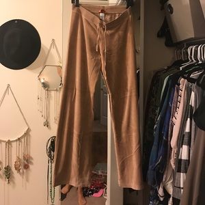 Gently worn juicy couture pants