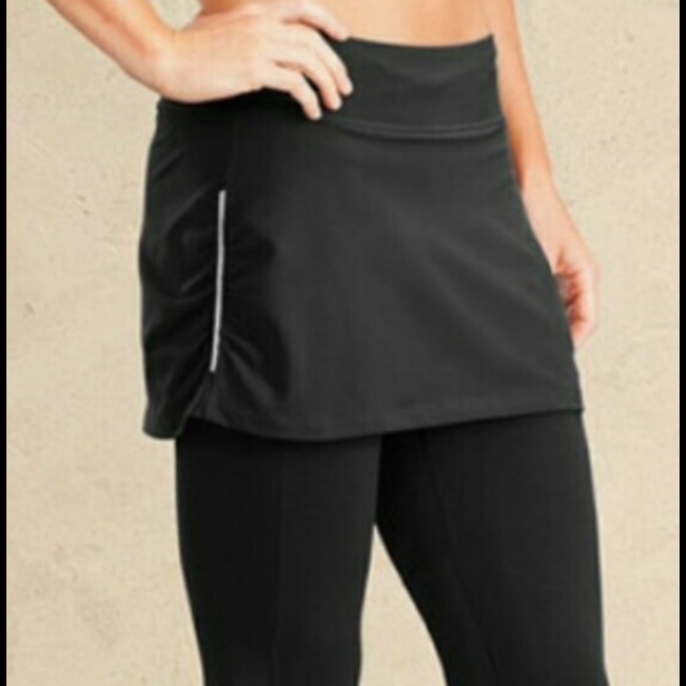 Athleta Contender 2in1 Capri tight