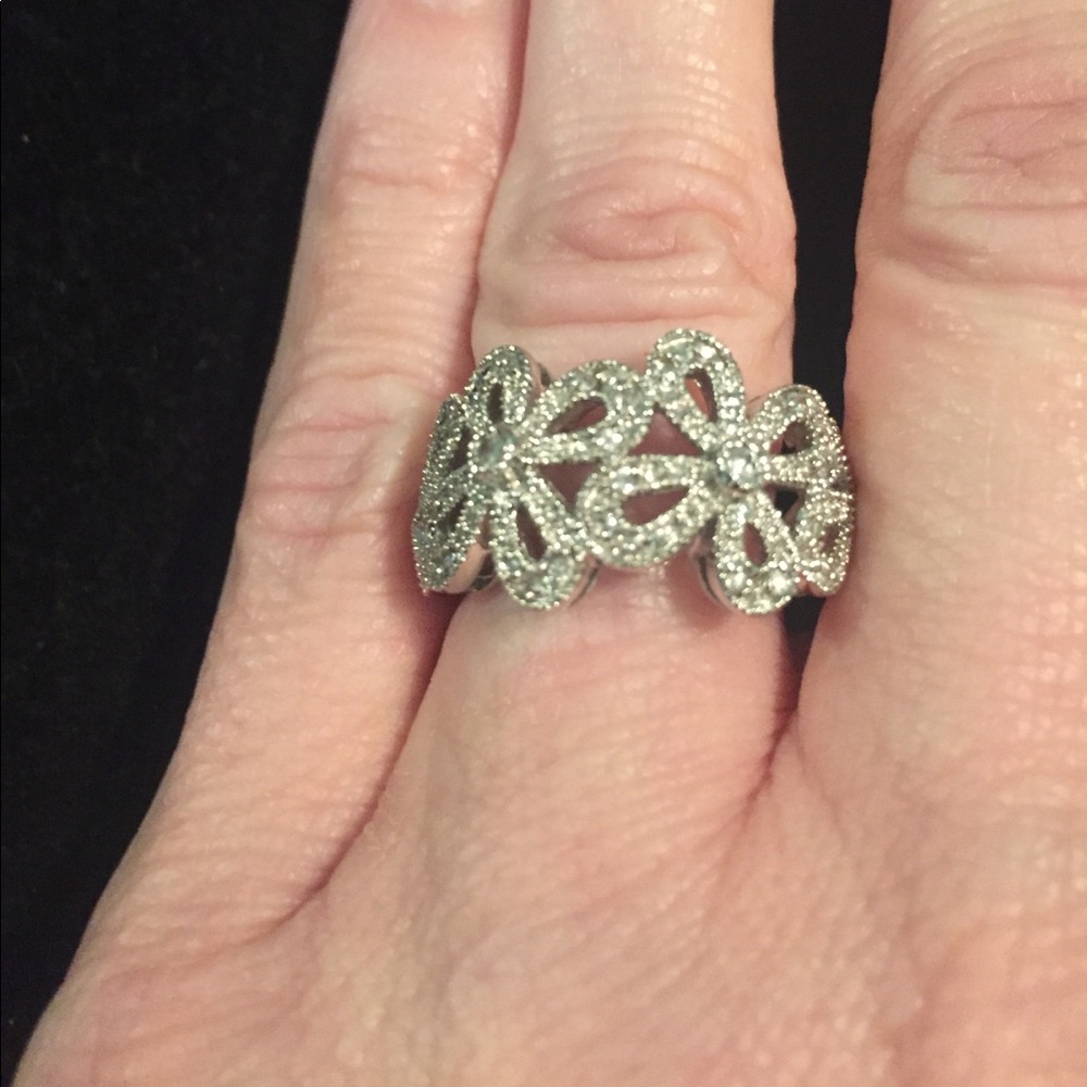 Silver like costume jewelry