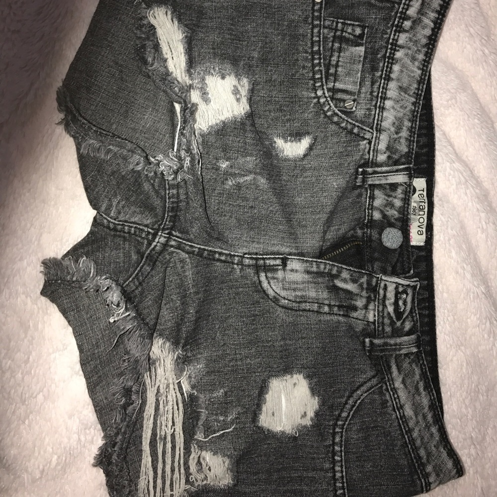 Nice Black short 💐