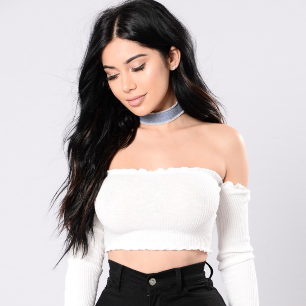 Fashion nova crop top