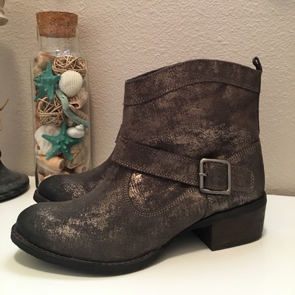 •SOLD• New Naughty Monkey Metalicah Boots 9 - 9.5 - Picture 2 of 8