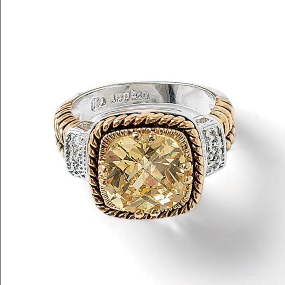 Lia Sophia retired lemon chiffon ring