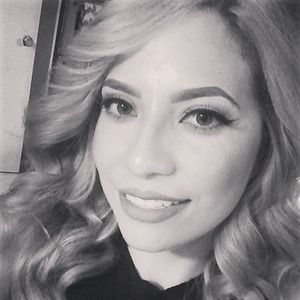 Meet your Posher, Carolina