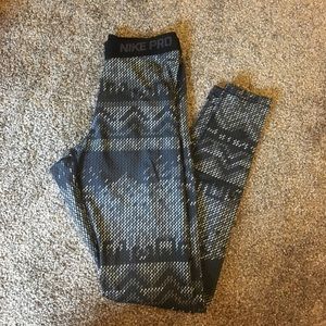Nike pro leggings