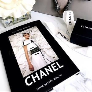 S O L D ‼️❕‼️ Chanel Book