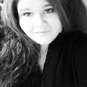 Meet your Posher, Clairissa