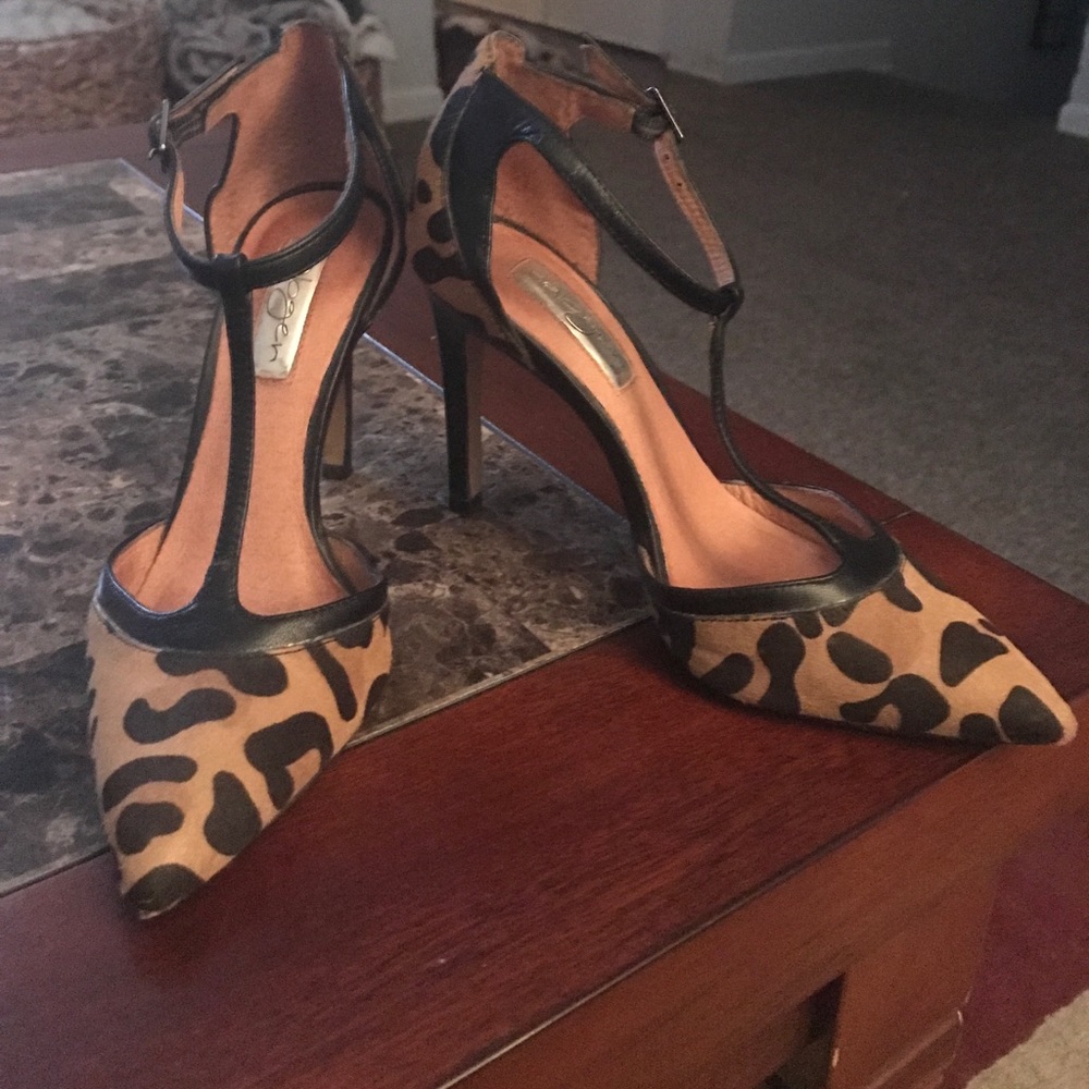 Size 4 Halogen Calf Hair Pumps
