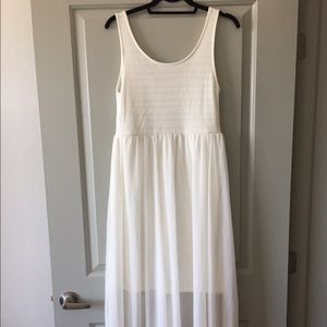 Knitted top White Maxi Dress