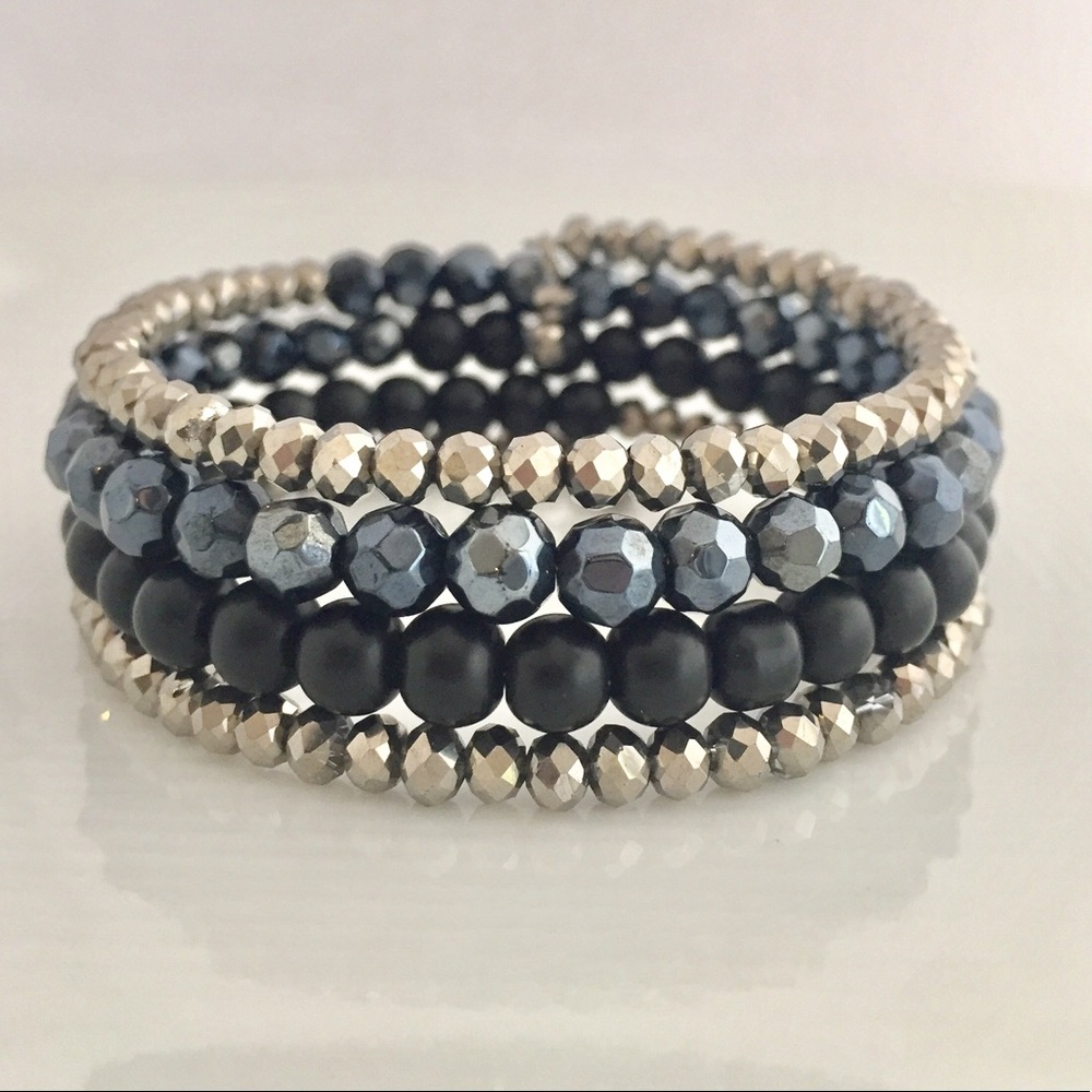 Handmade Black & Gray Memory Wire Bracelet - Picture 3 of 4