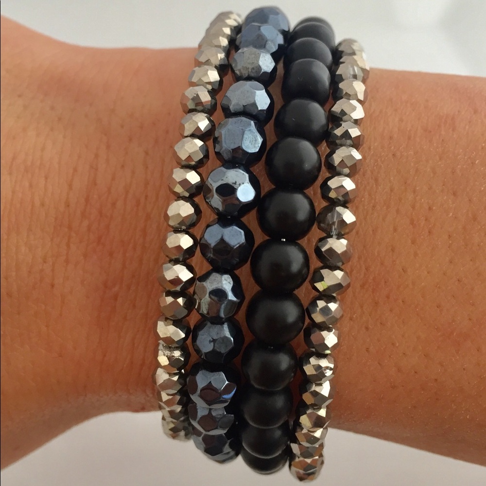 Handmade Black & Gray Memory Wire Bracelet - Picture 2 of 4