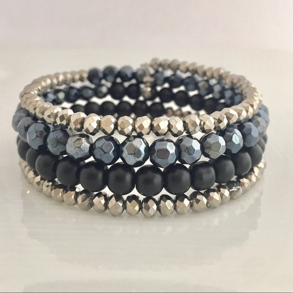 Handmade Black & Gray Memory Wire Bracelet - Picture 3 of 4