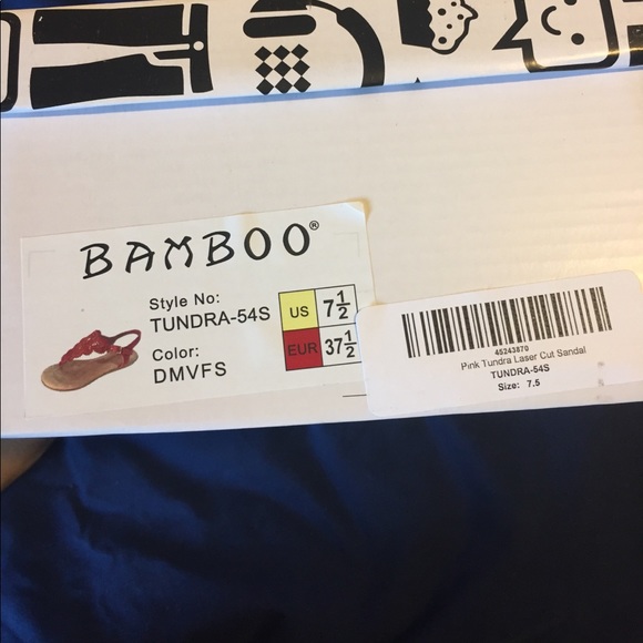 Pink sandals with cutout design - Picture 5 of 5