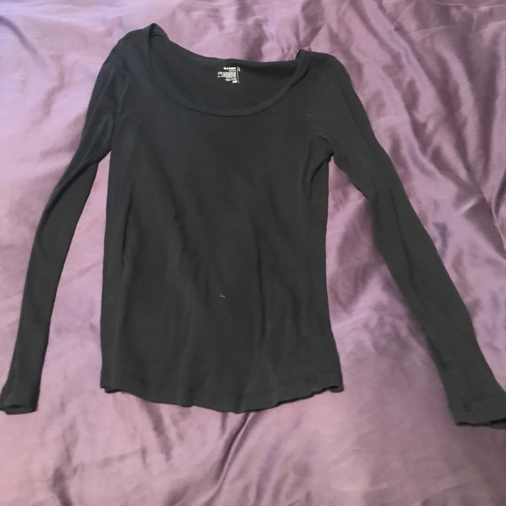 Long Sleeve Scoop Neck Shirt