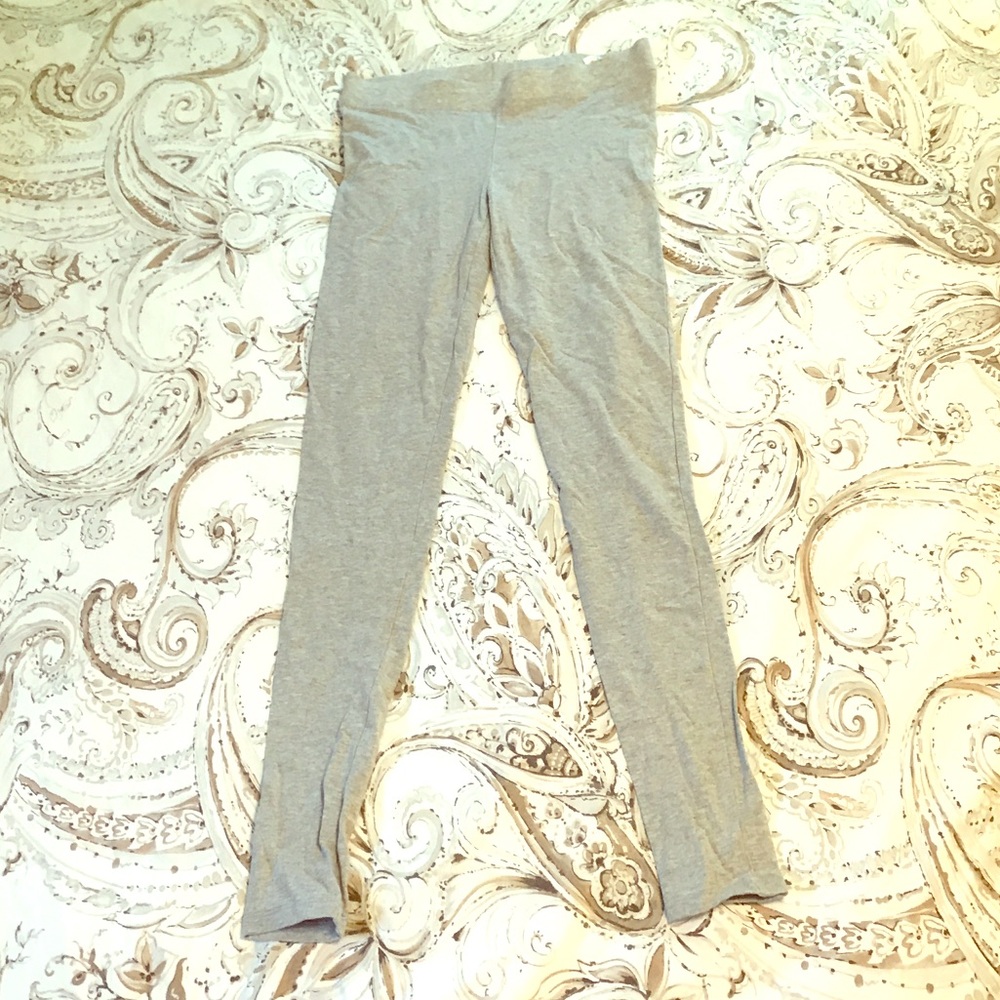 Gray Gap PureBody Leggings. Size Small, Like New!