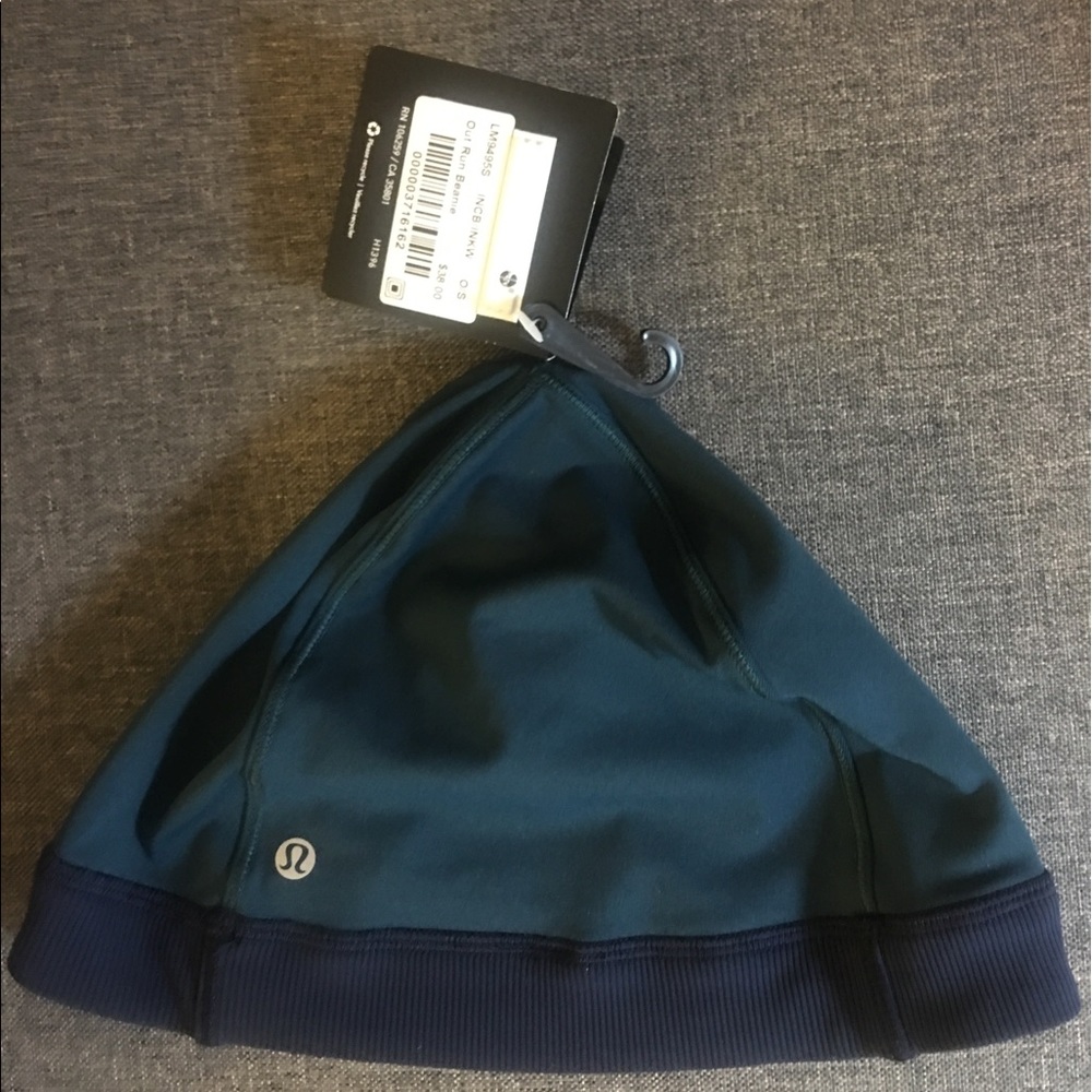 Lululemon out run beanie