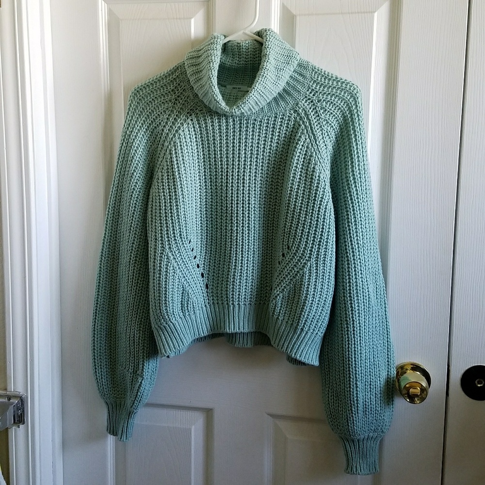 Kimchi Blue Noah Balloon-Sleeve Turtleneck Sweater