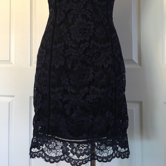 Astr the Label Navy Lace Dress - Picture 4 of 8
