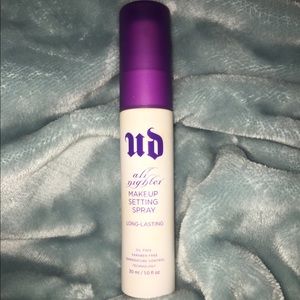 Urban decay setting spray
