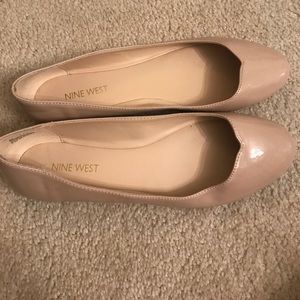Nude flats