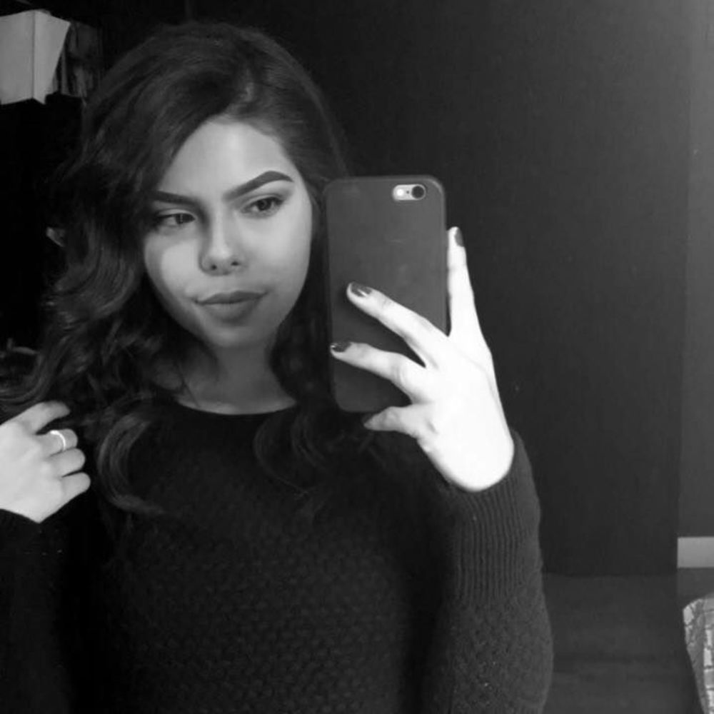 Meet your Posher, Denisse