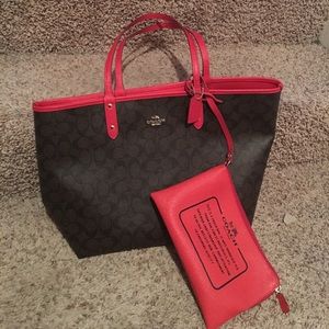 NEW Coach Tote Brown and Red REVERSIBLE.