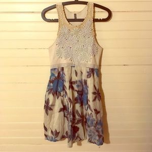 Free People summer dress with pockets!