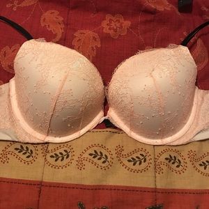 Victoria's Secret Very Sexy Push Up 34DD