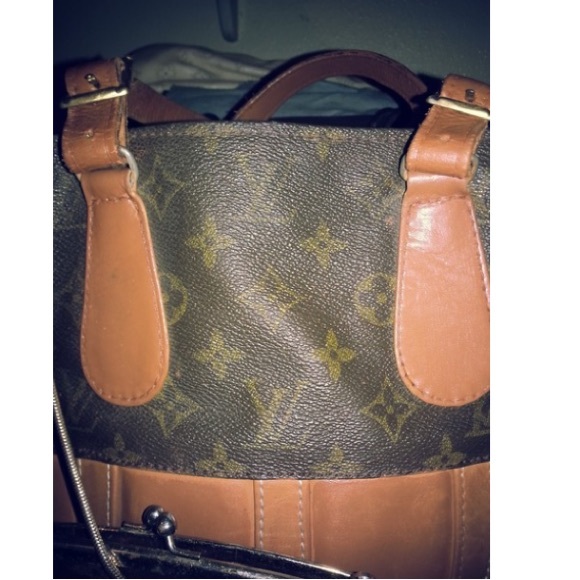 LOUIS VUITTON Marais Prototype Bucket Pm Bag - Picture 6 of 8