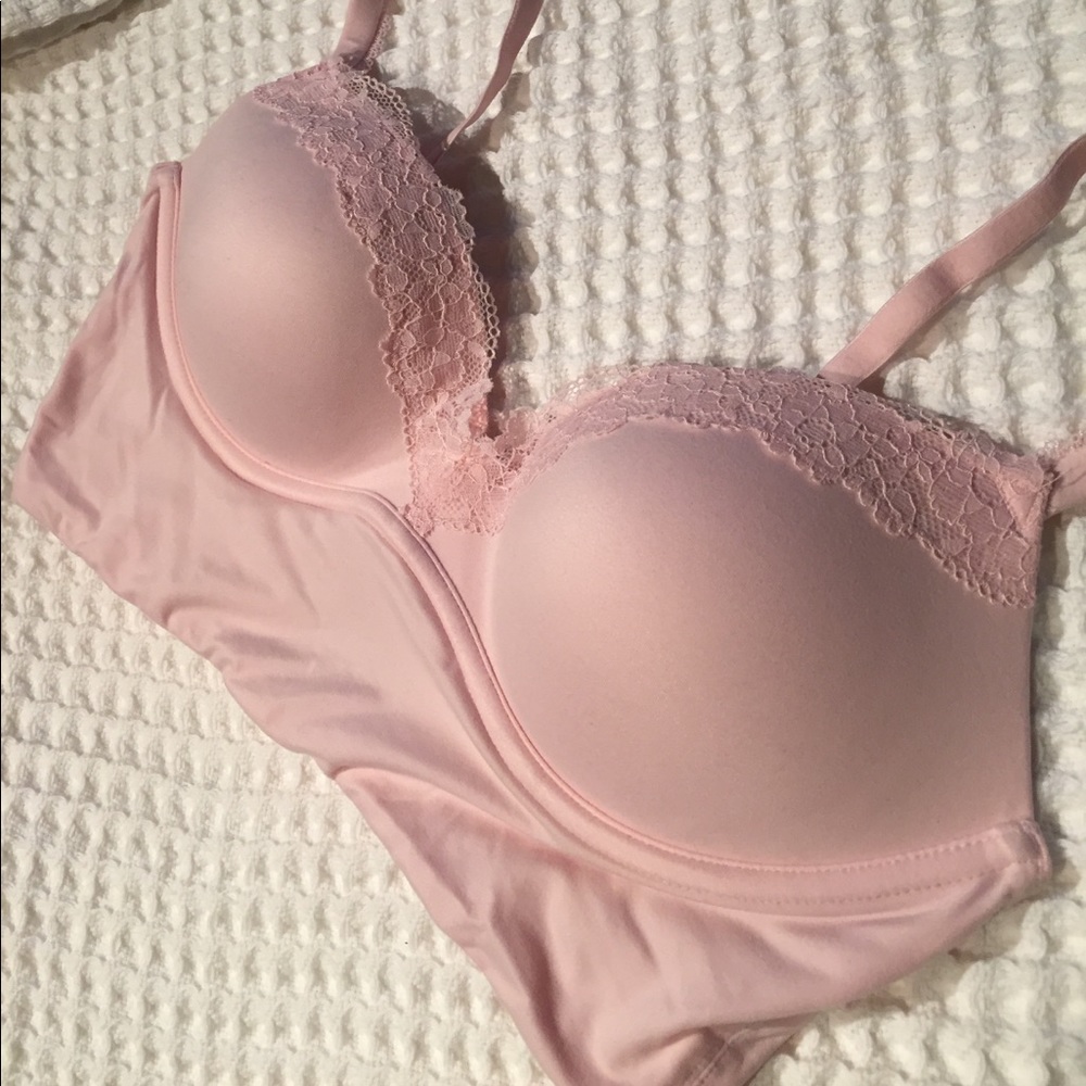 Victoria's Secret Padded No-Wire Bra