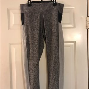 Victoria Secret PINK Ultimate yoga leggings