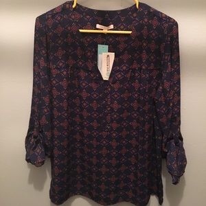 Adorable top for work!