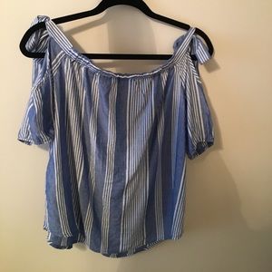 Charlotte Russe cute top