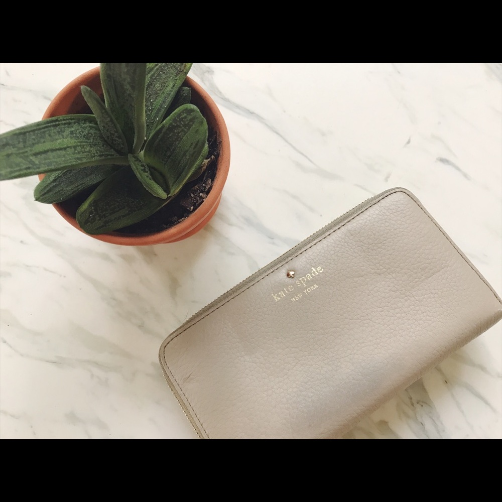 ✨SOLD✨ Kate Spade Wallet