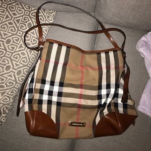 Burberry Tote