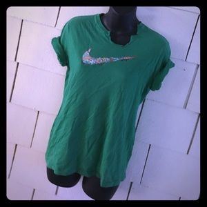 Nike T Shirt