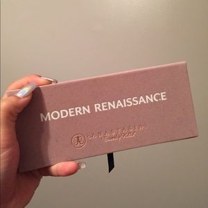 Modern Renaissance Palette