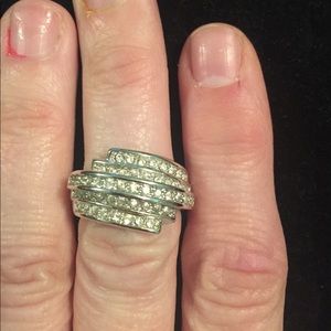 5 rows of fake diamonds silver tone